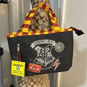 Harry Potter Hogwarts Lunch Bag NWT